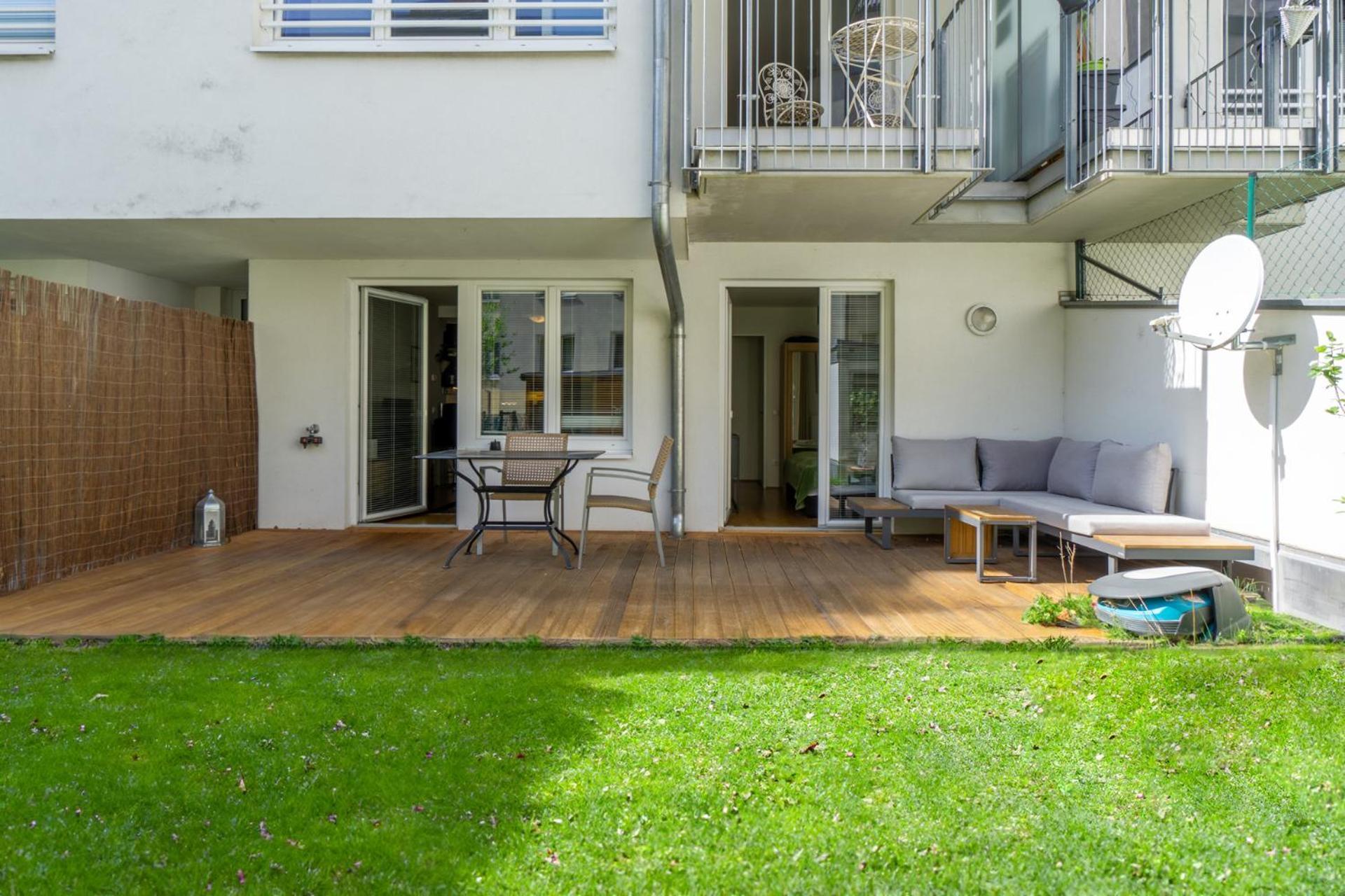 Apartment With Garden Close To Stadthalle, Westbahnhof Wien Exterior foto